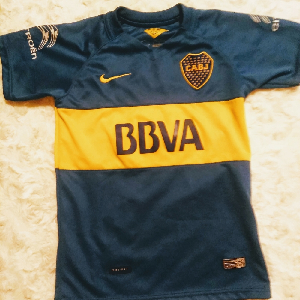 Nike boys Soccer Shirt